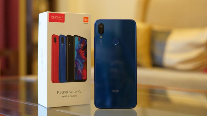 Redmi Note 7S showing back and box packaging 1 1340x754