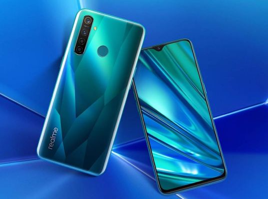 realme 5 pro back and front